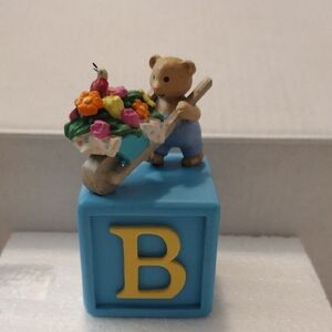 Vintage Alphabet Block B